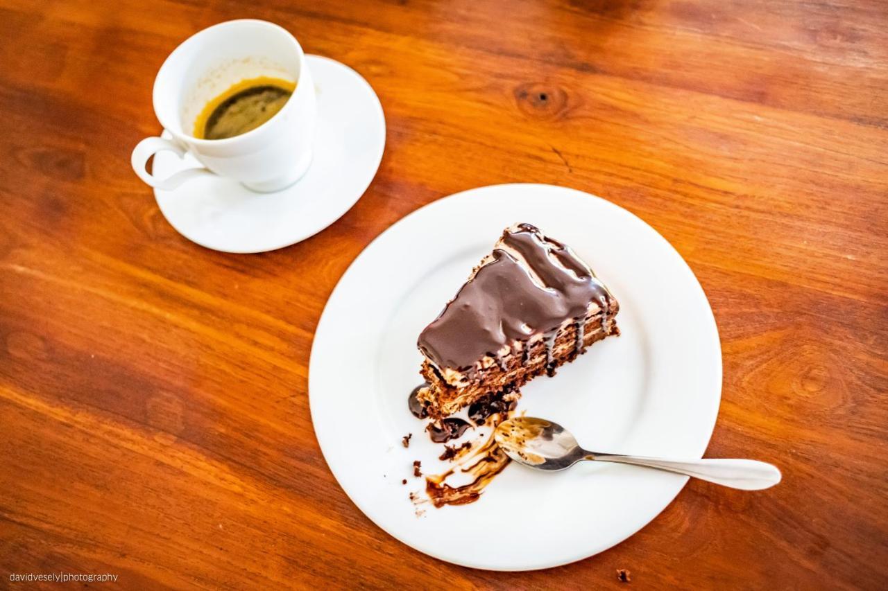 Dorian Guest House And Restaurant Weligama Bagian luar foto