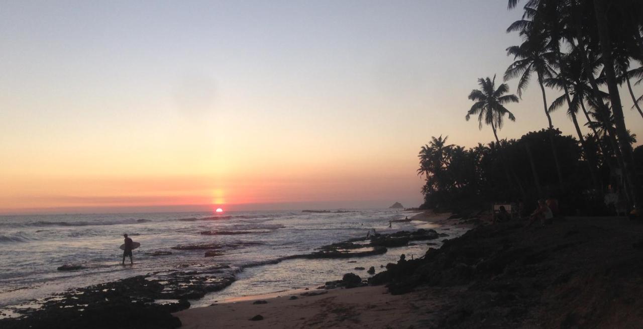 Dorian Guest House And Restaurant Weligama Bagian luar foto